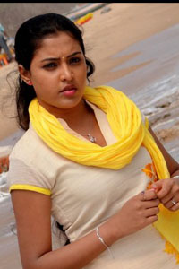 Aavu Puli Madhyalo Prabhas Pelli Movie Gallery